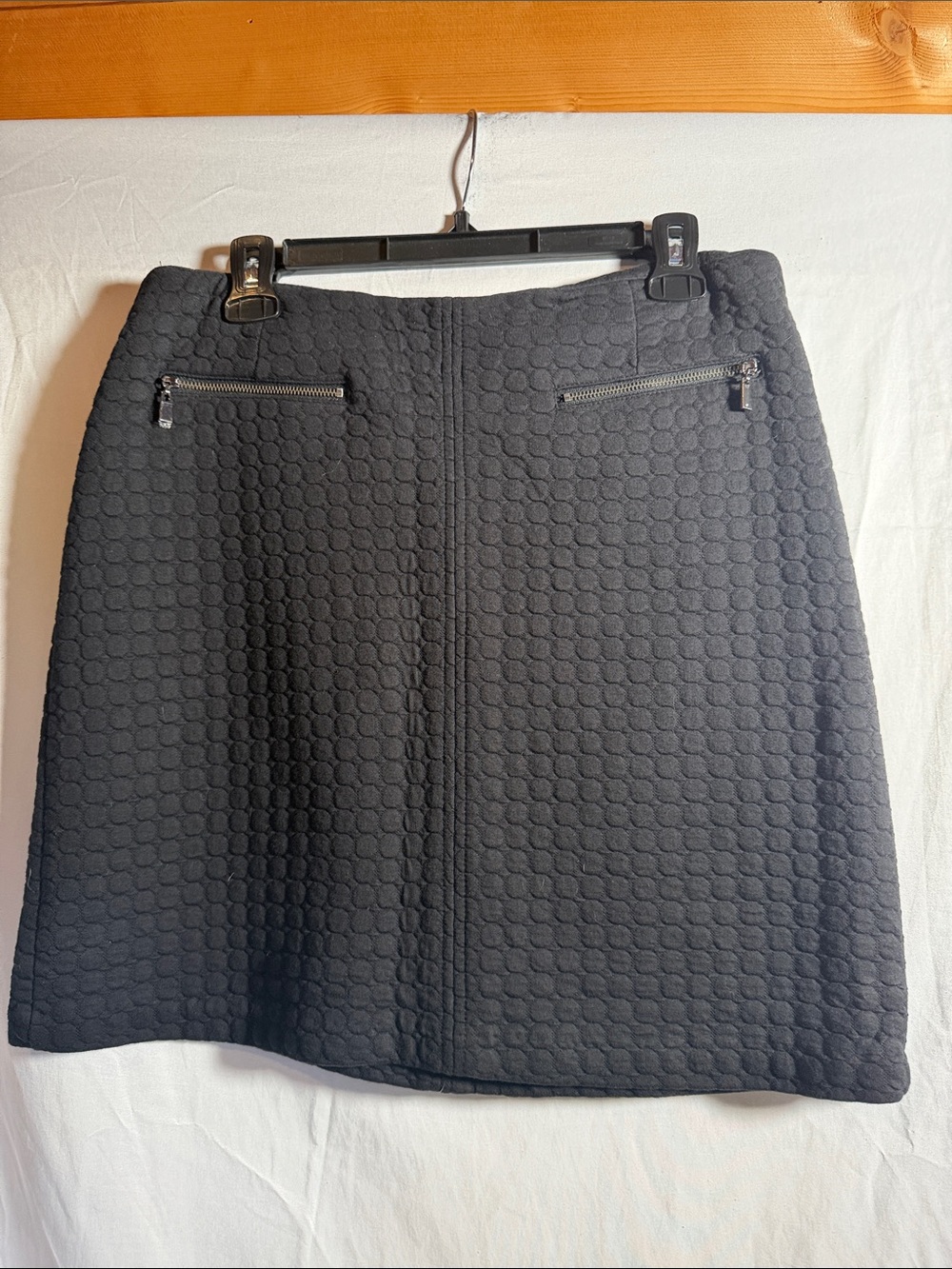Laundry By Shelli Segal Black Textured Mini Skirt with Zip Pockets